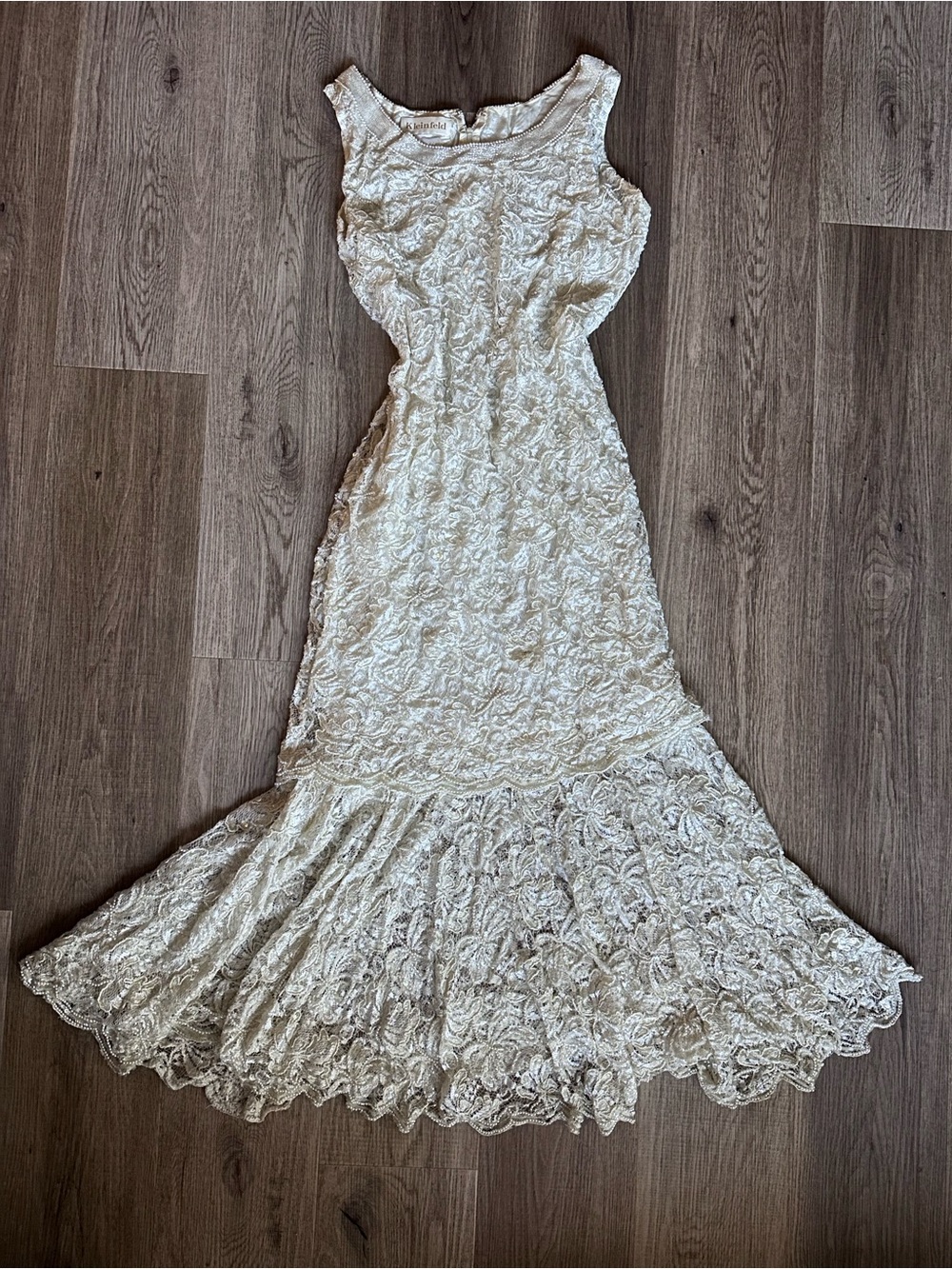 Lace Mermaid Wedding Dress in Ivory